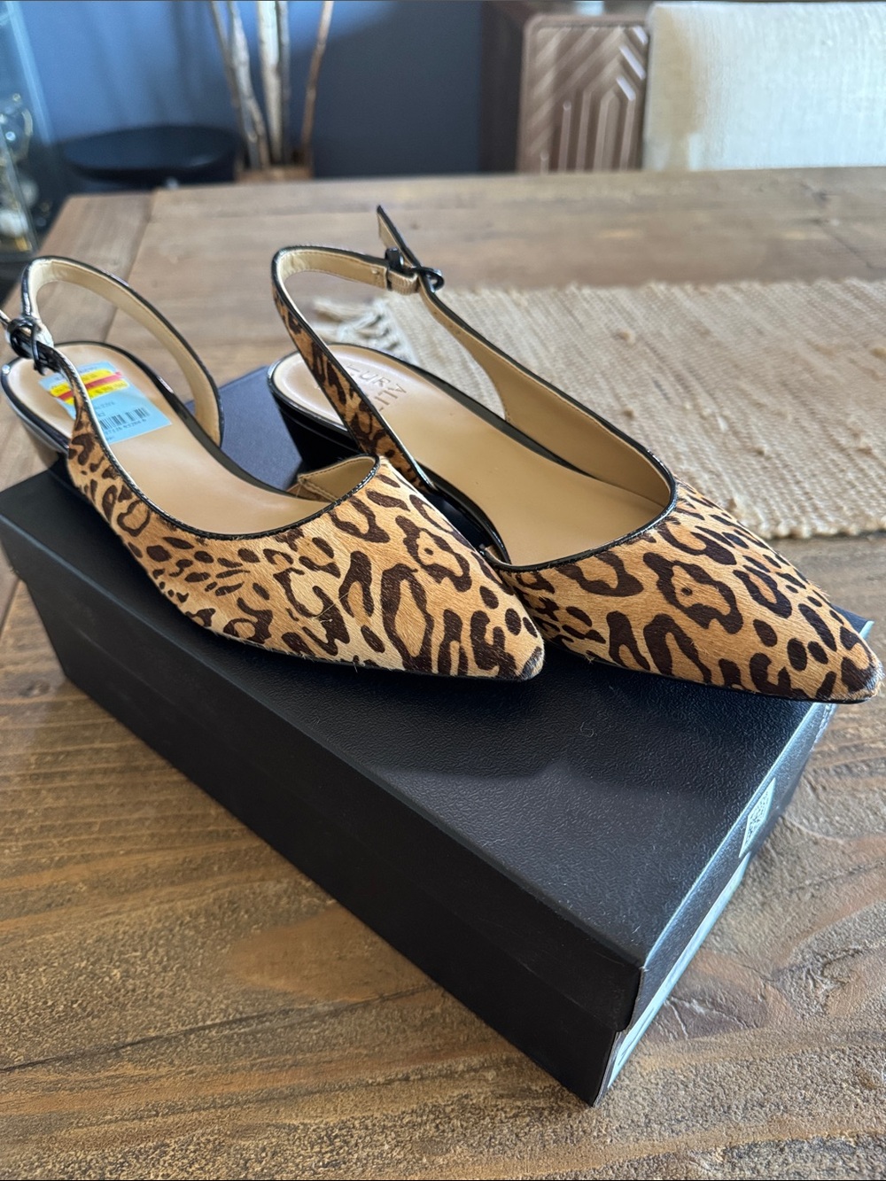 NEW in BOX! $110 Retail! Naturalizer Leopard Print Pointed Slingback Shoes